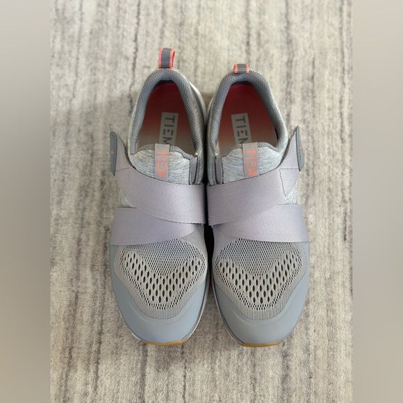 TIEM Shoes Tiem Slipstream Cycling Shoes In Lunar Gray In Size 8